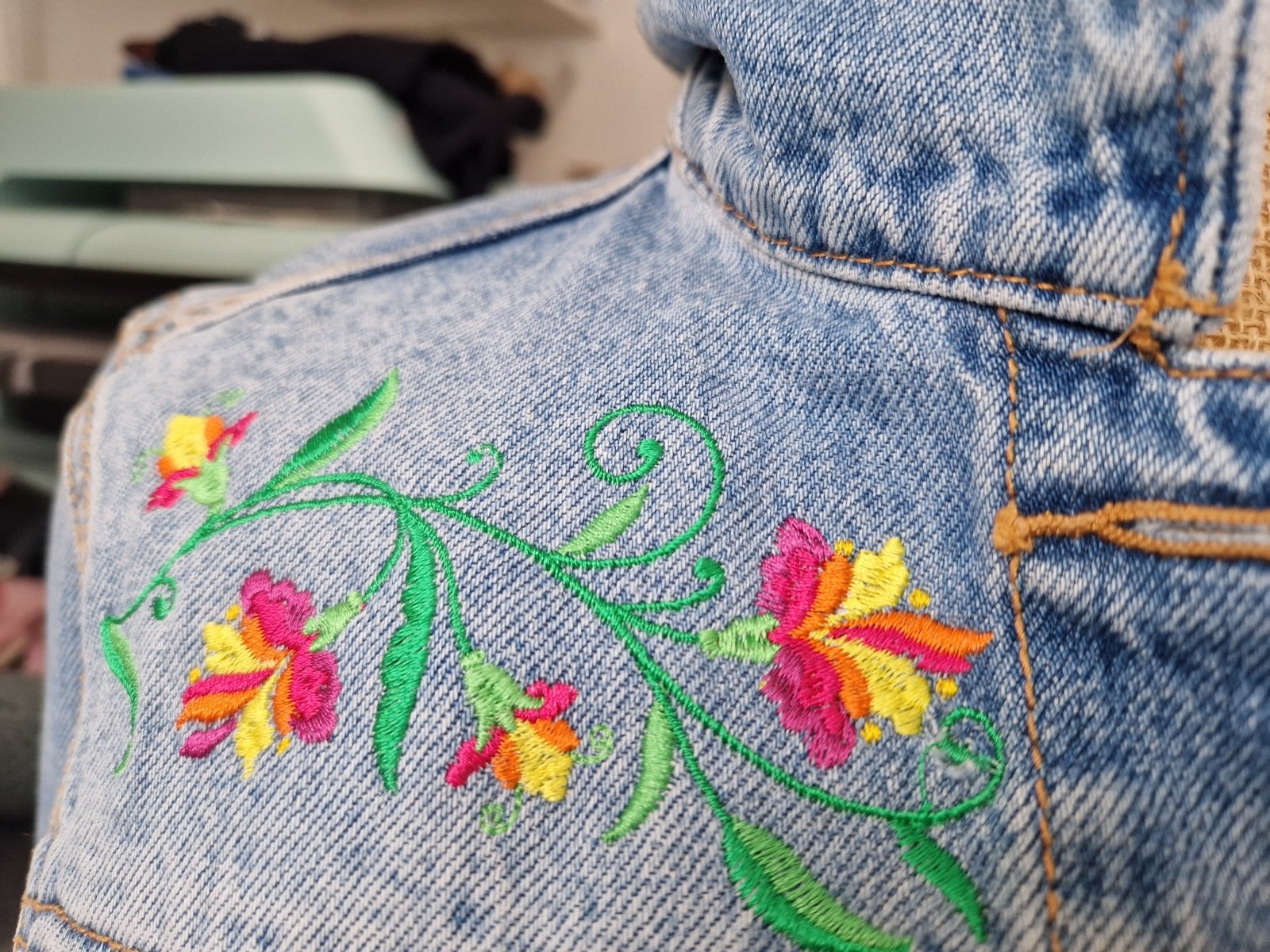 Floral Love Folk-Art Cropped Denim Jacket - Image 5