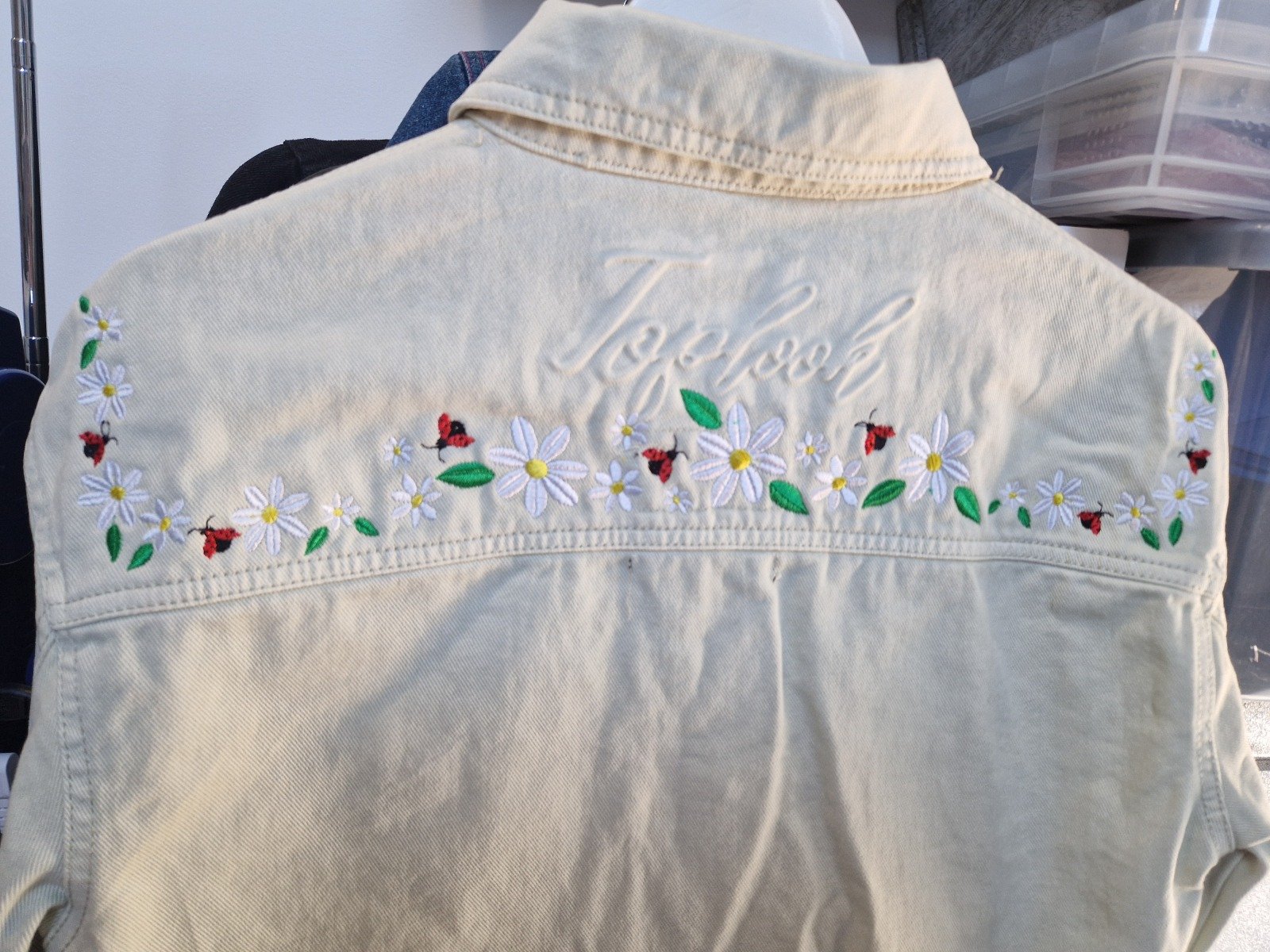 Pale Green Cropped Denim Jacket size 12-14 (New with tags) - Image 3